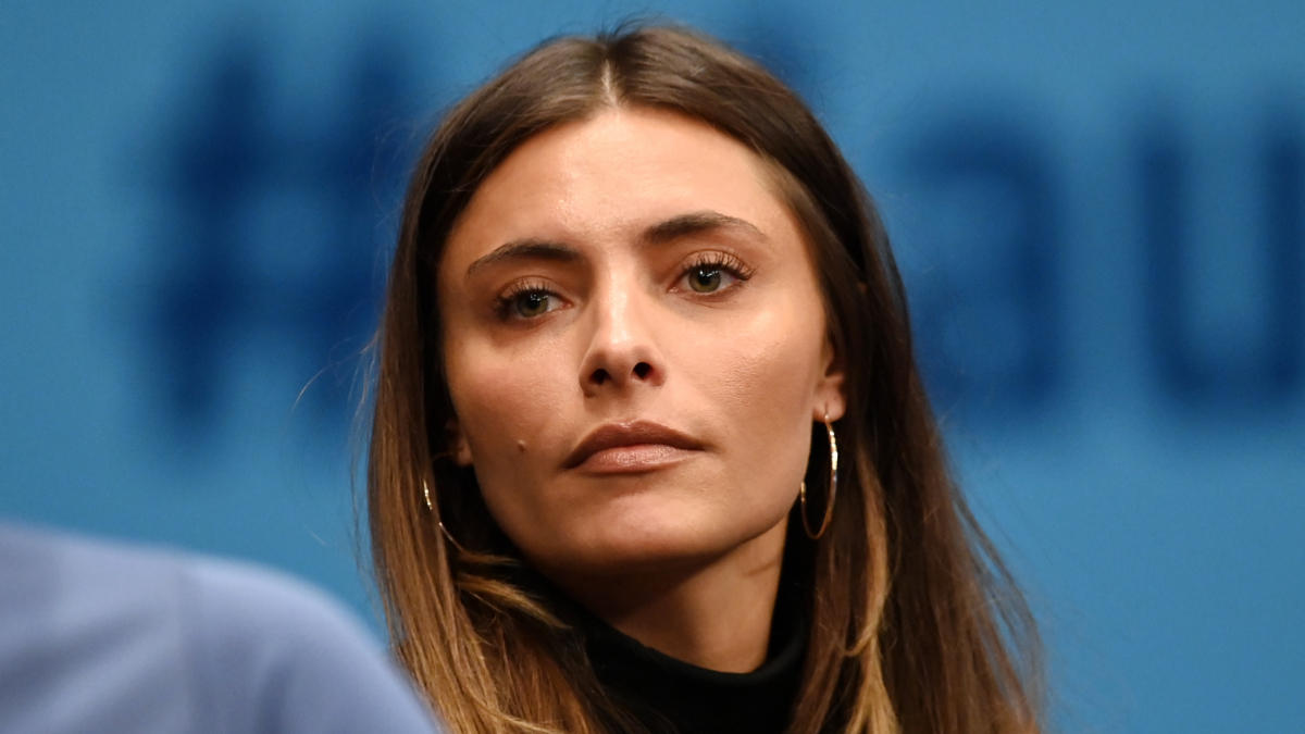 VIENNA, AUSTRIA - OCTOBER 26: Sophia Thomalla bei einem Spiel von Alexander Zverev in der Wiener Stadthalle Ende Oktober 2021.