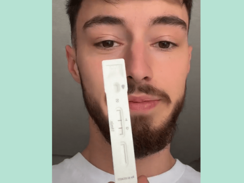 Mario Novembre: TikTok-Star zeigt seinen positiven Corona-Test