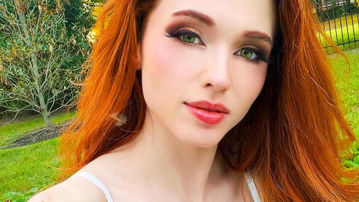 Twitch-Streamerin Amouranth wurde zur Freizügigkeit gezwungen