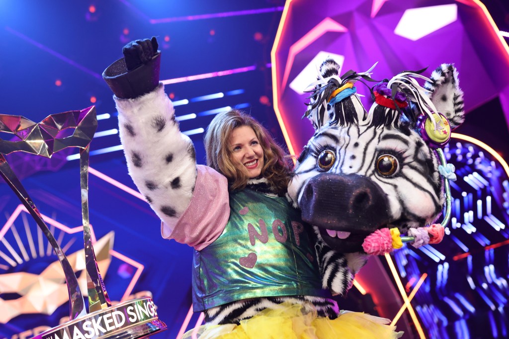 "The Masked Singer": Ella Endlich gewann die Show 2022